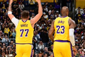 分析-美记预测湖人新赛季：再次获得西部前三席位，至少能打进季后赛第二轮